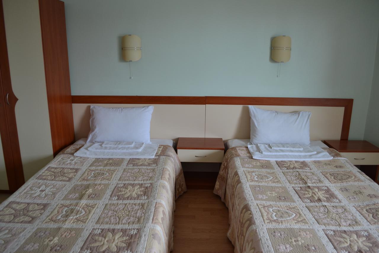 Hotel Perla Горна-Оряховица Экстерьер фото
